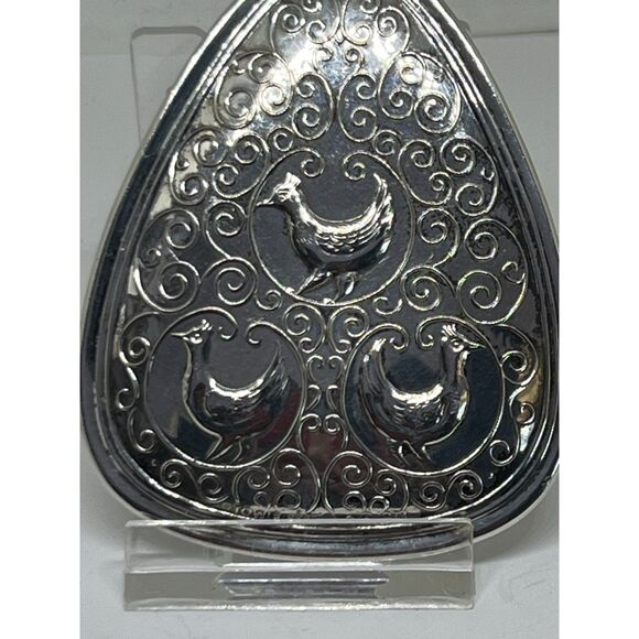Vintage 1973 Towle Sterling Silver Medallion Ornament Three French Hens - Picture 3 of 4